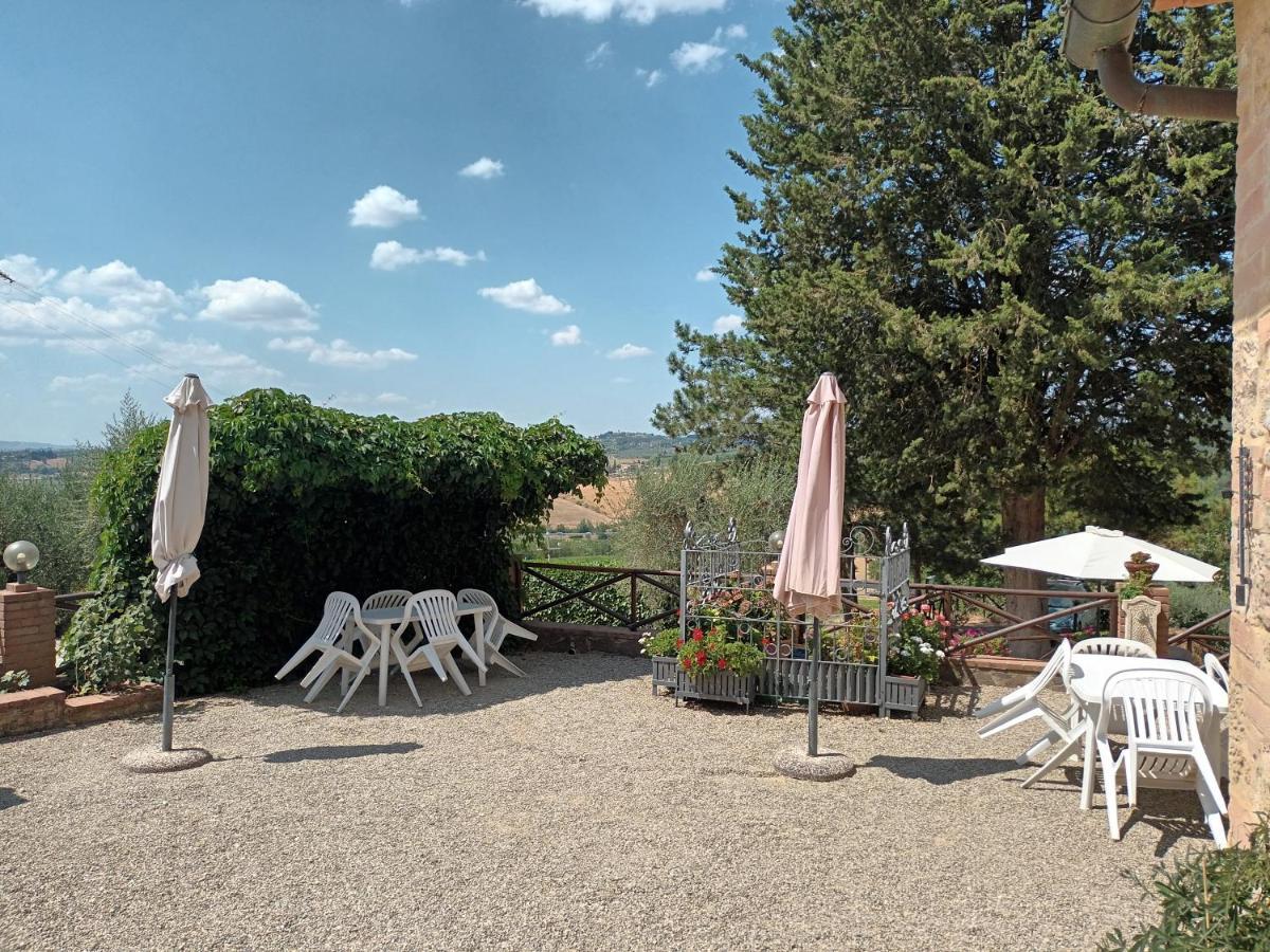 Appartement Poggio Massiccioli à Poggibonsi Extérieur photo